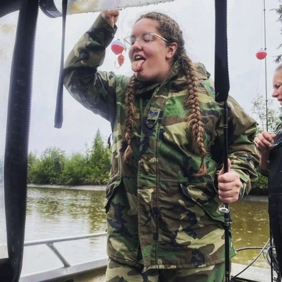 Meet your Posher, Mackenzie - Picture 1 of 1